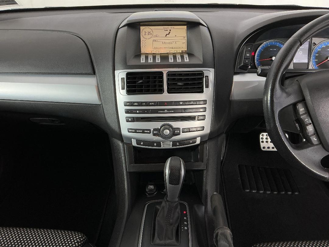 Photo '18' of Ford Falcon