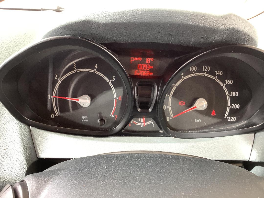 Photo '18' of Ford Fiesta S