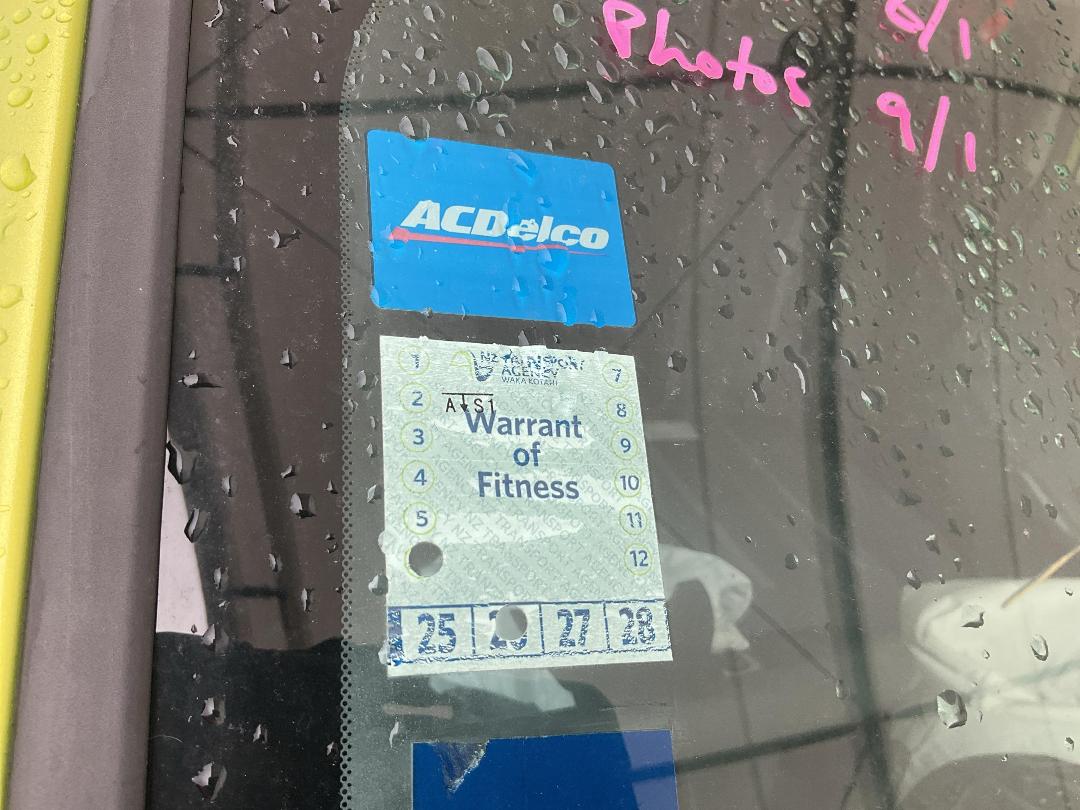 Photo '14' of Ford Fiesta S