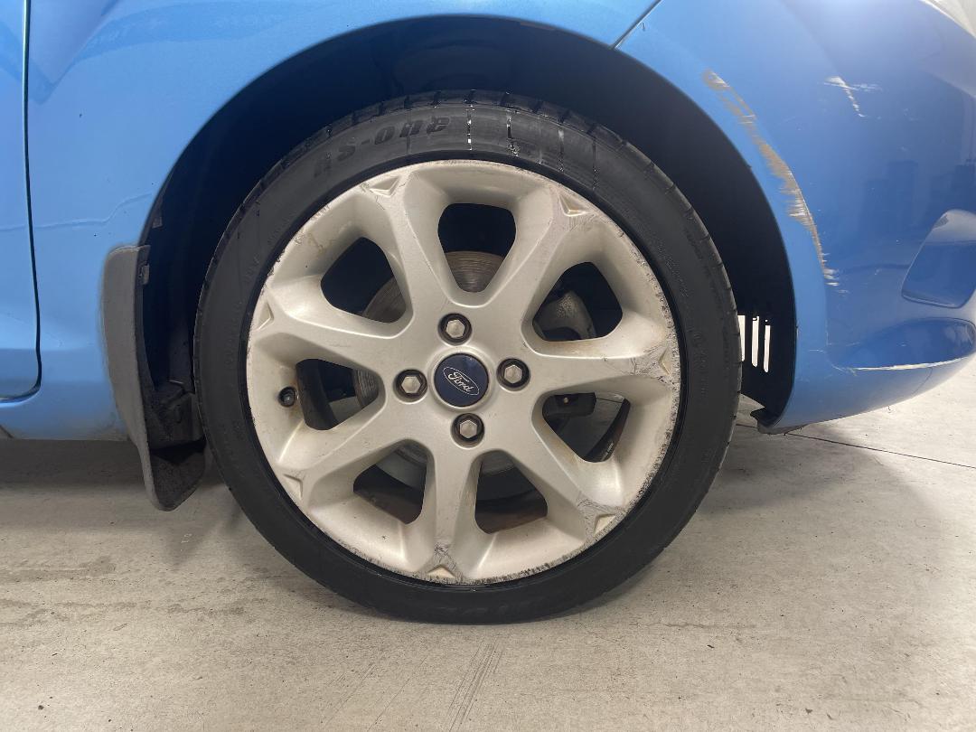 Photo '9' of Ford Fiesta