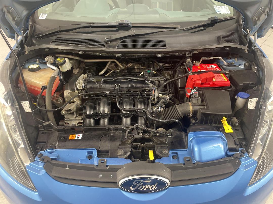 Photo '13' of Ford Fiesta