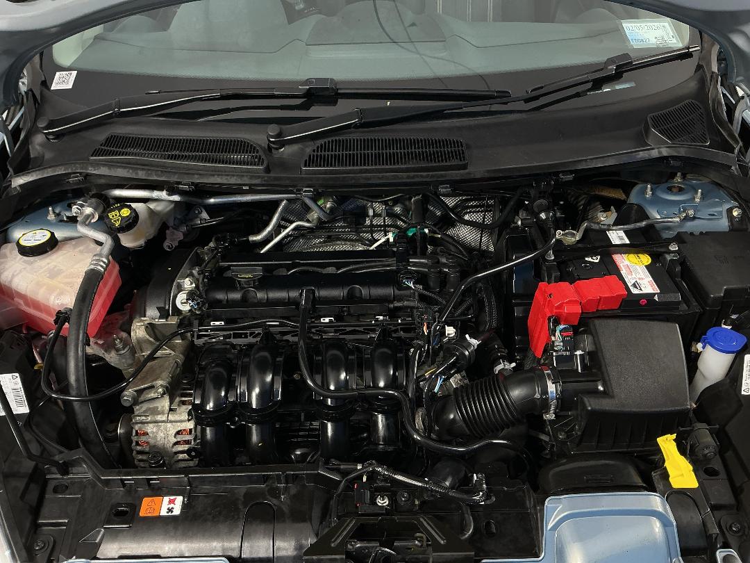 Photo '13' of Ford Fiesta