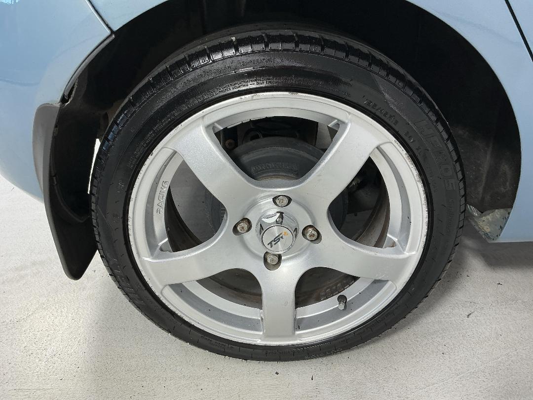 Photo '12' of Ford Fiesta