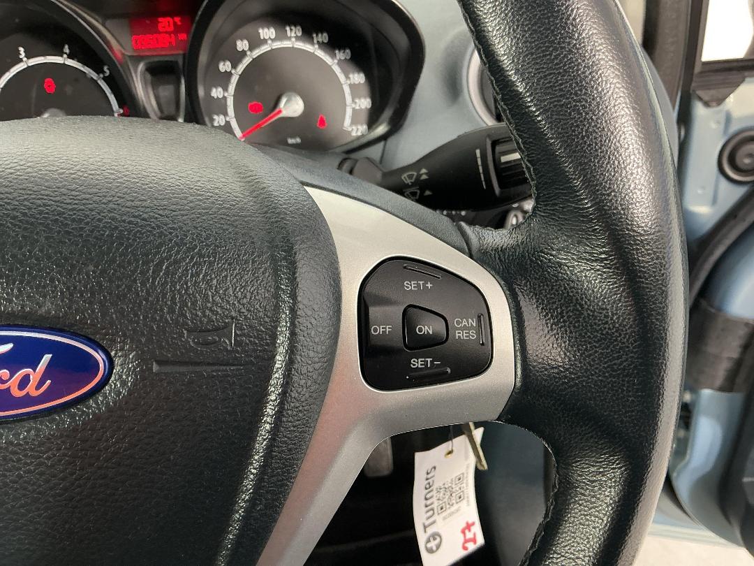 Photo '24' of Ford Fiesta