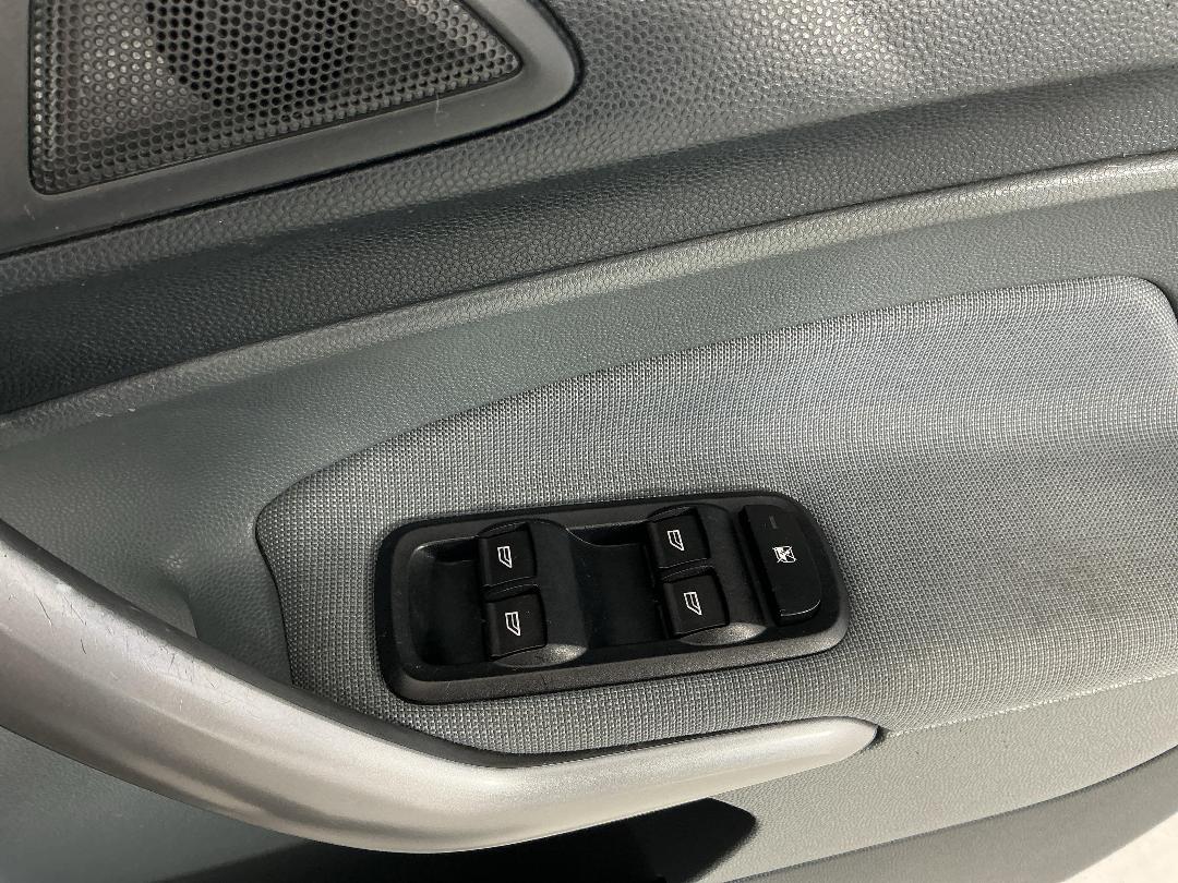 Photo '25' of Ford Fiesta