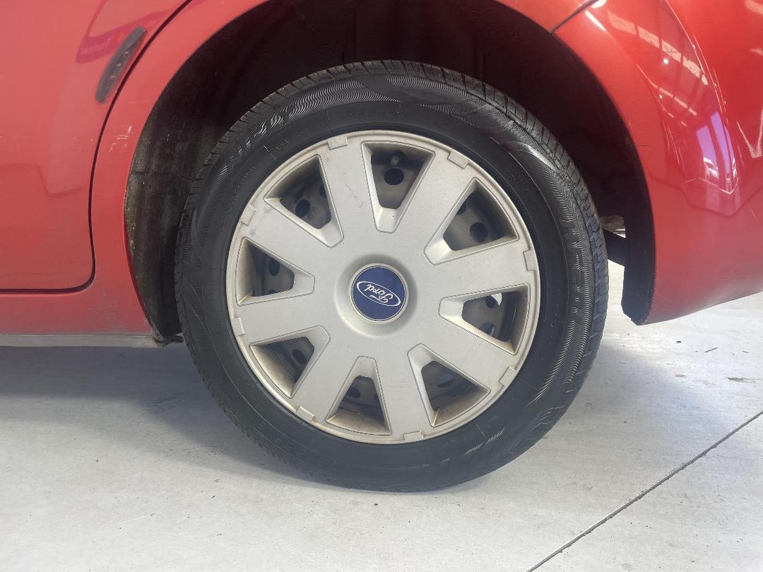 Photo '11' of Ford Focus Photo '11' of Ford Focus