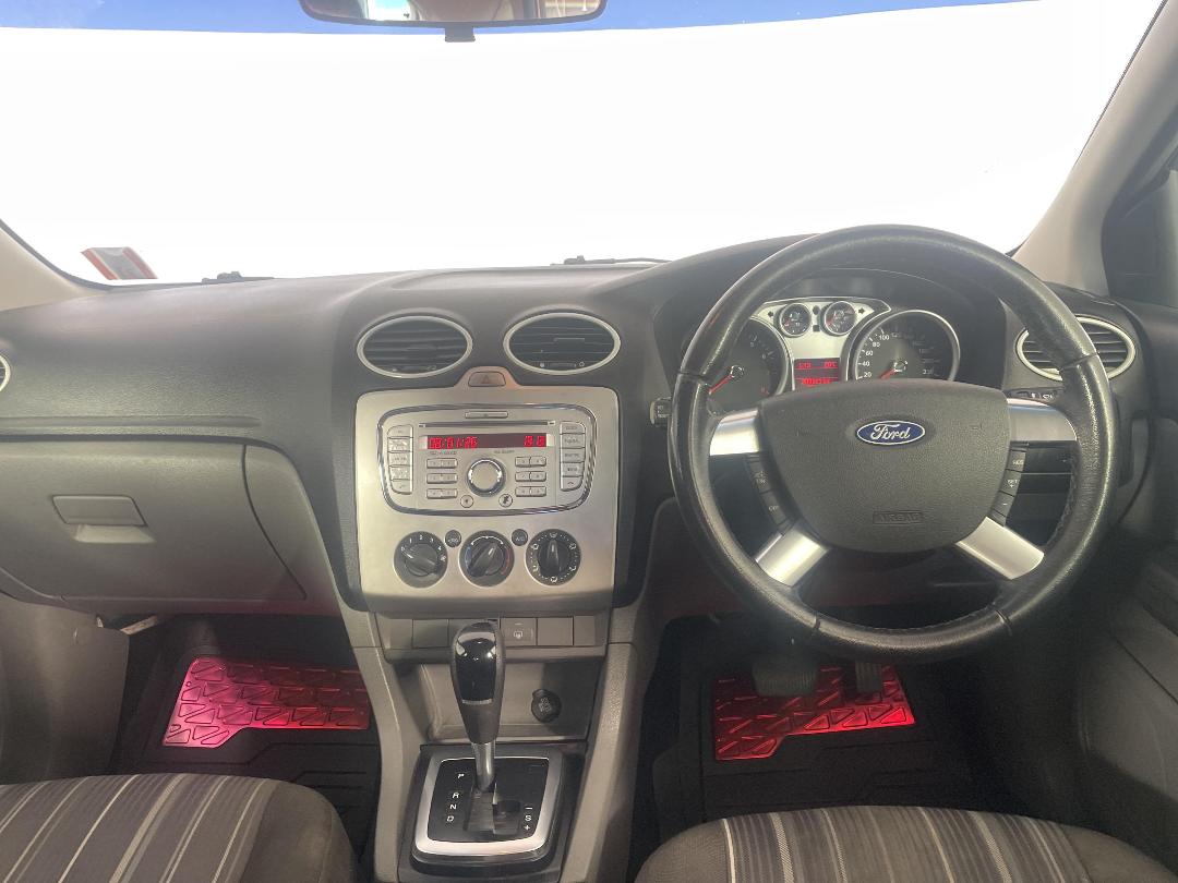 Photo '17' of Ford Focus Photo '17' of Ford Focus