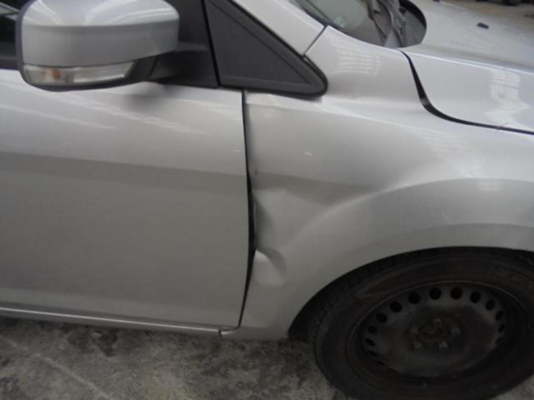 Photo '10' of Ford Focus