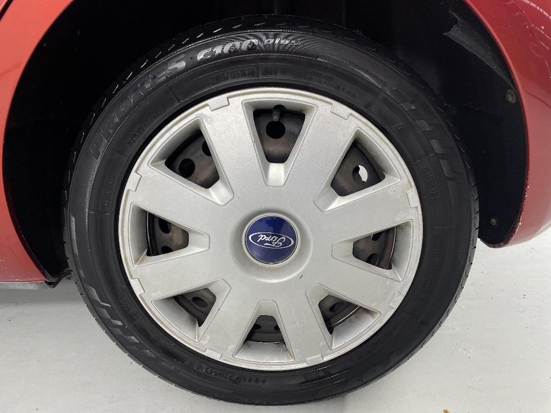 Photo '11' of Ford Focus