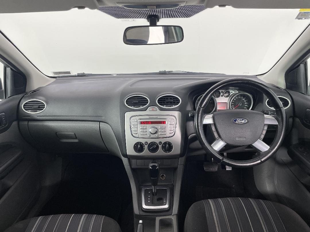 Photo '17' of Ford Focus