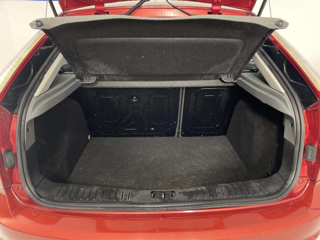 Photo '14' of Ford Focus