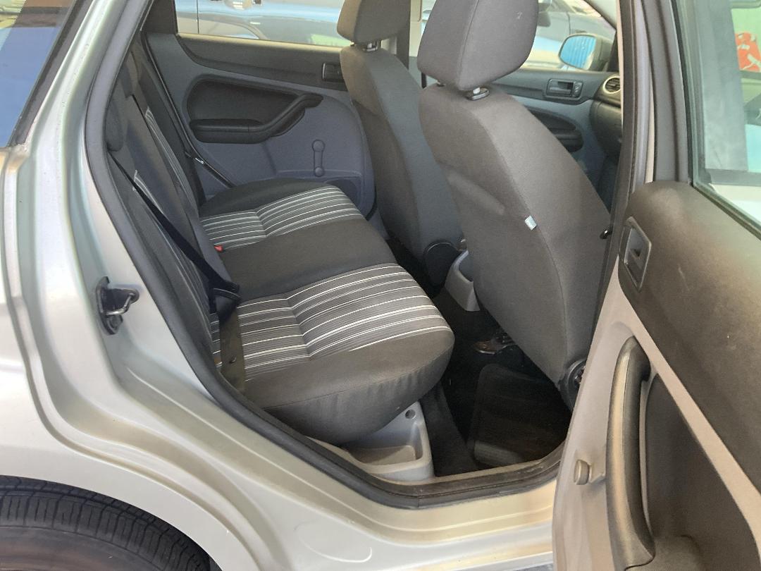 Photo '24' of Ford Focus TD