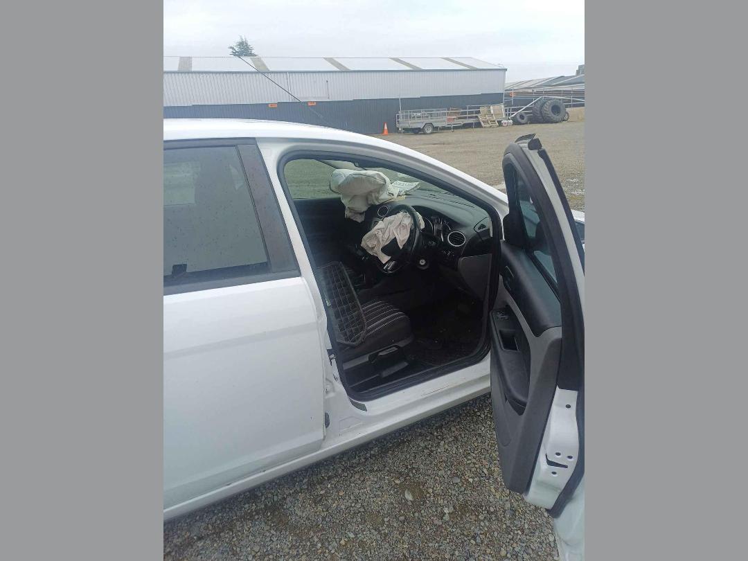 Photo '8' of Ford Focus