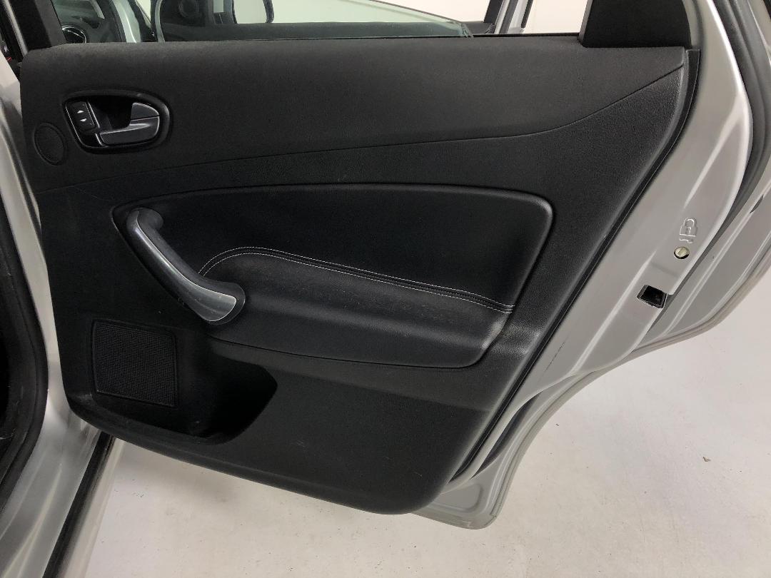 Photo '19' of Ford Mondeo