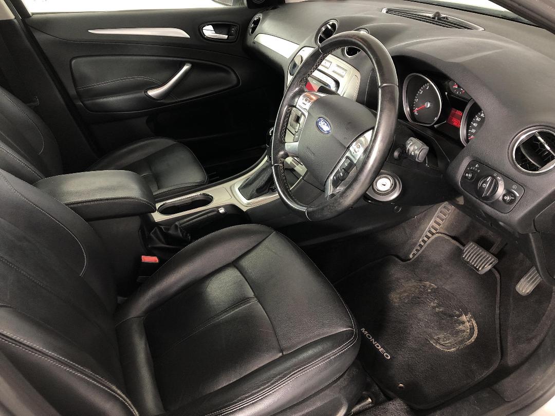 Photo '16' of Ford Mondeo