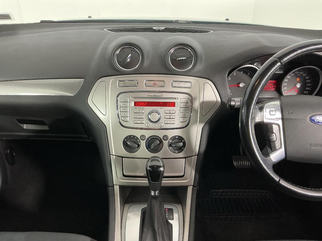 Photo '18' of Ford Mondeo