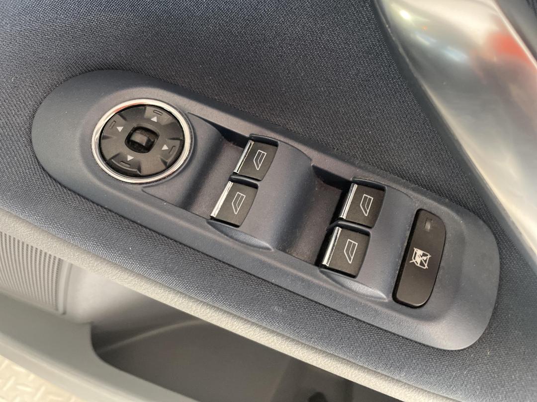 Photo '24' of Ford Mondeo Photo '24' of Ford Mondeo