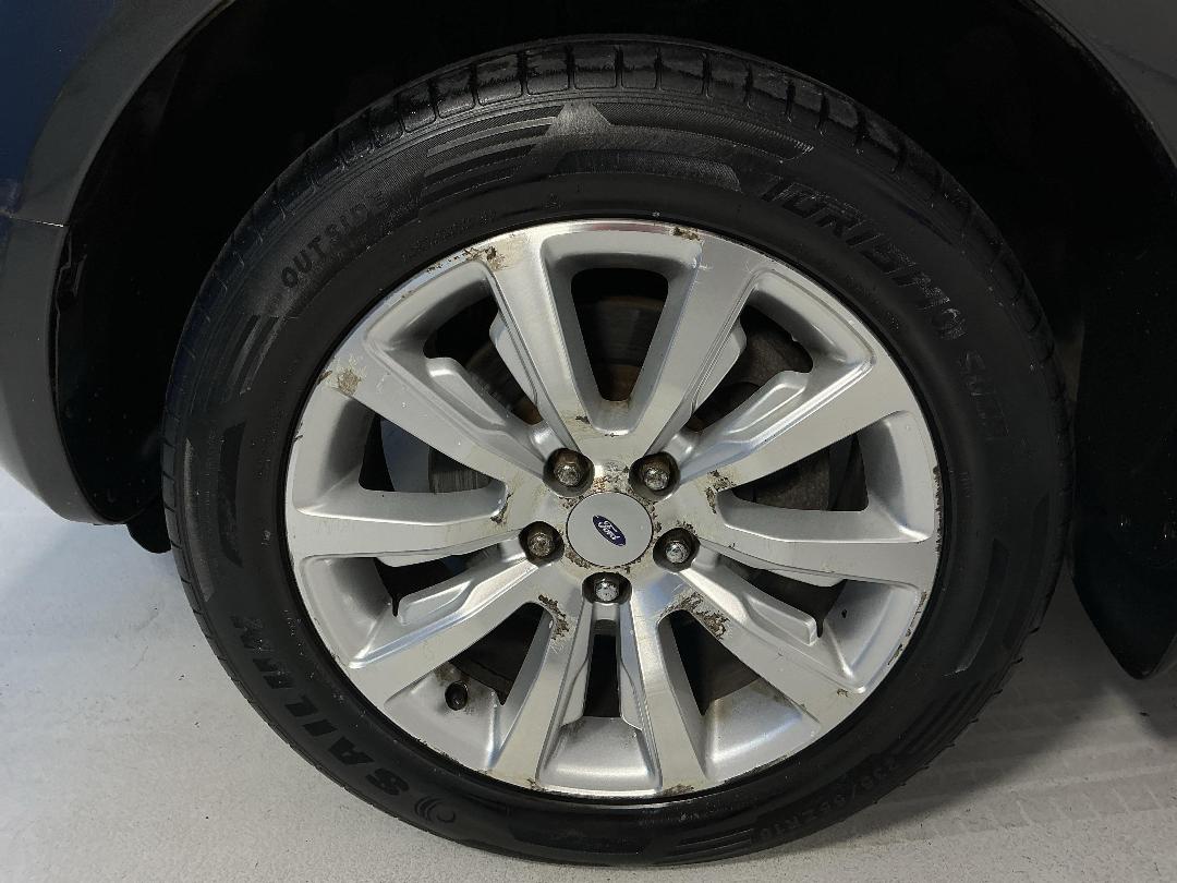 Photo '10' of Ford Territory