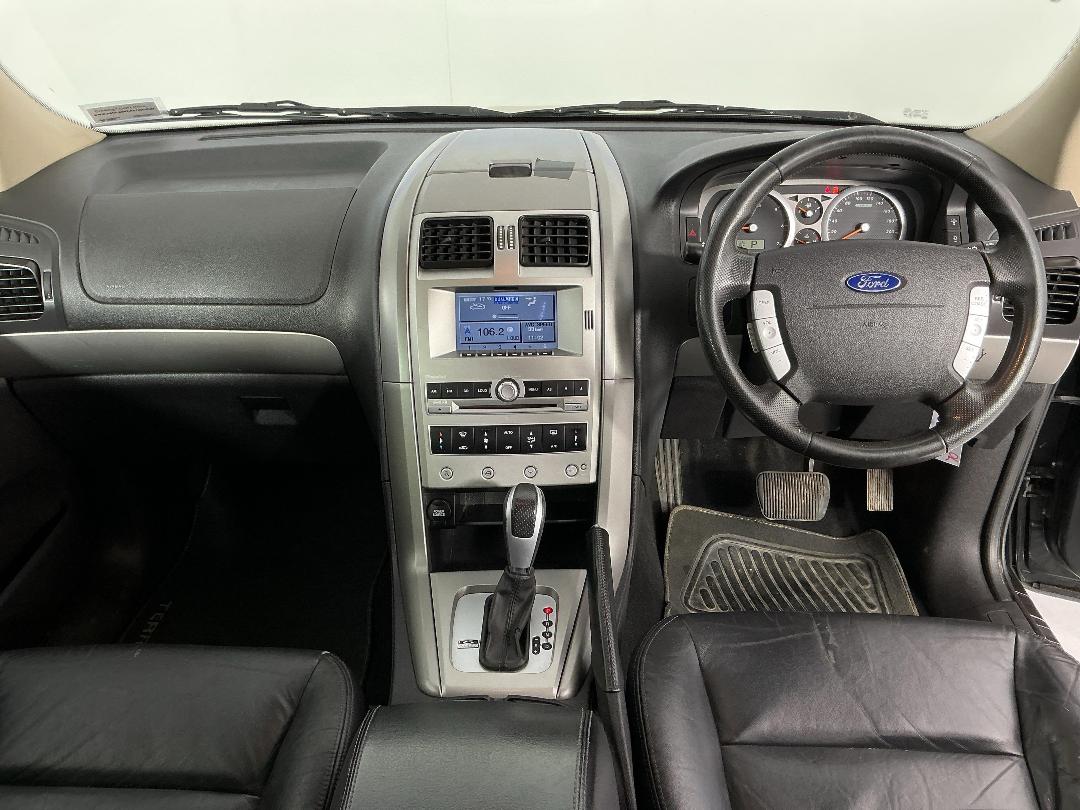 Photo '17' of Ford Territory