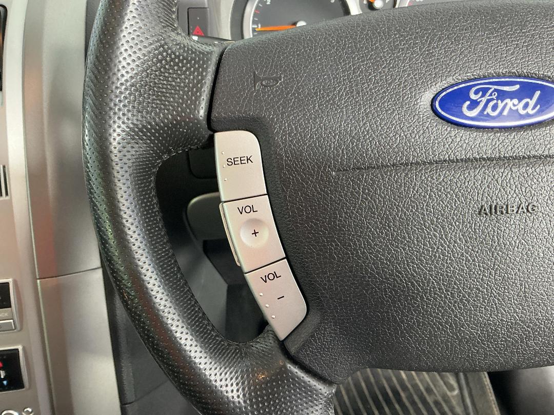 Photo '23' of Ford Territory