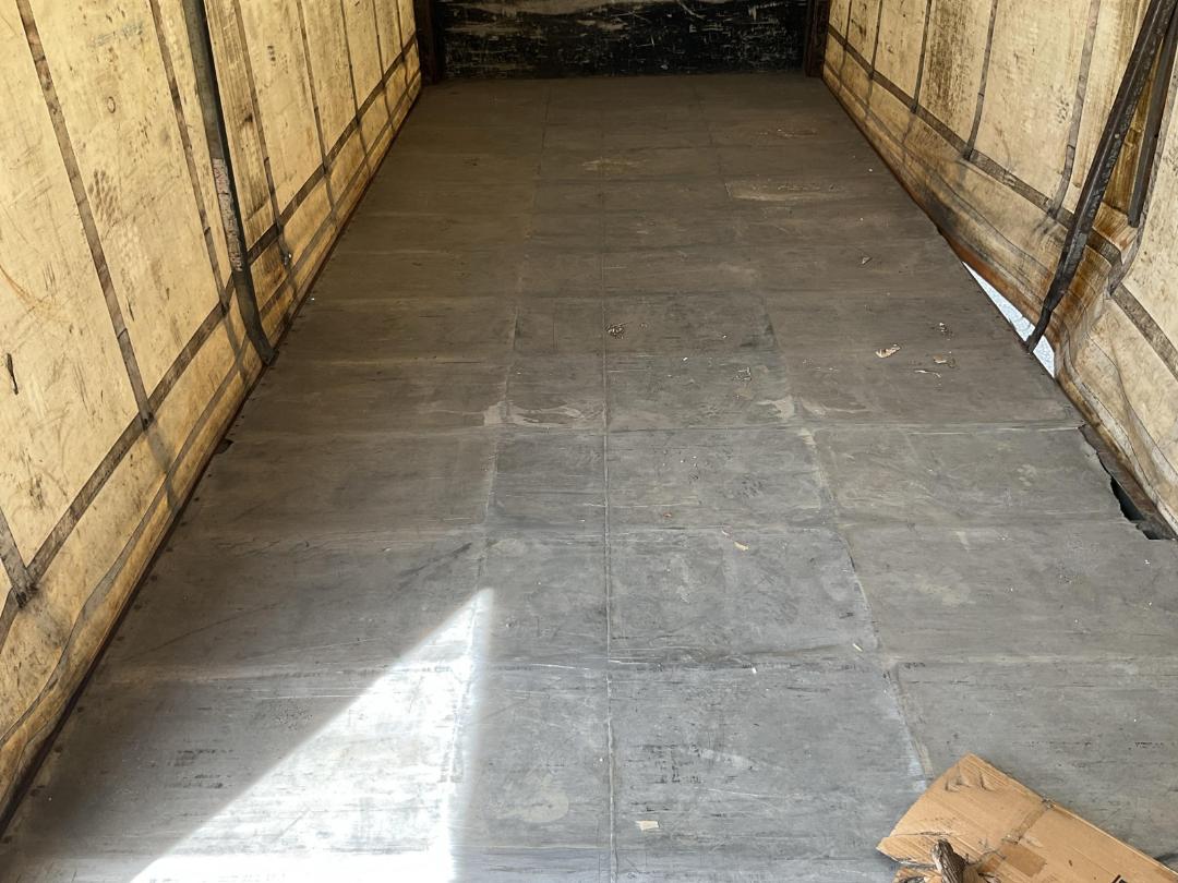 Photo '20' of Freightliner Argosy TSB Curtainsider