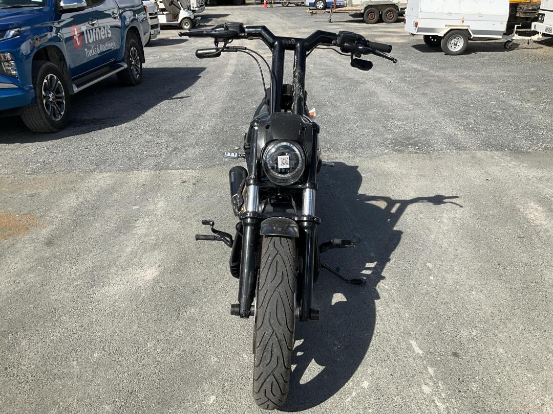 Photo '9' of Harley Davidson VRSCAW V-ROD Photo '9' of Harley Davidson VRSCAW V-ROD