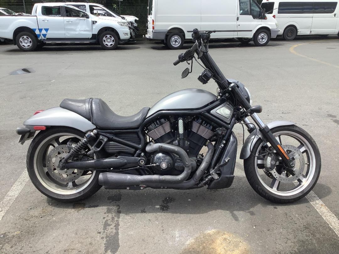 Photo '7' of Harley Davidson Vrscdx Night ROD Special