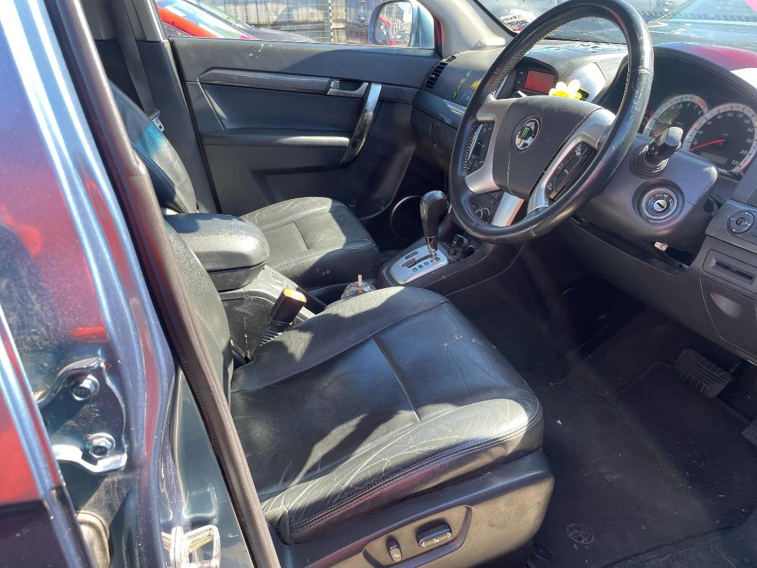 Photo '14' of Holden Captiva 7 LX V6