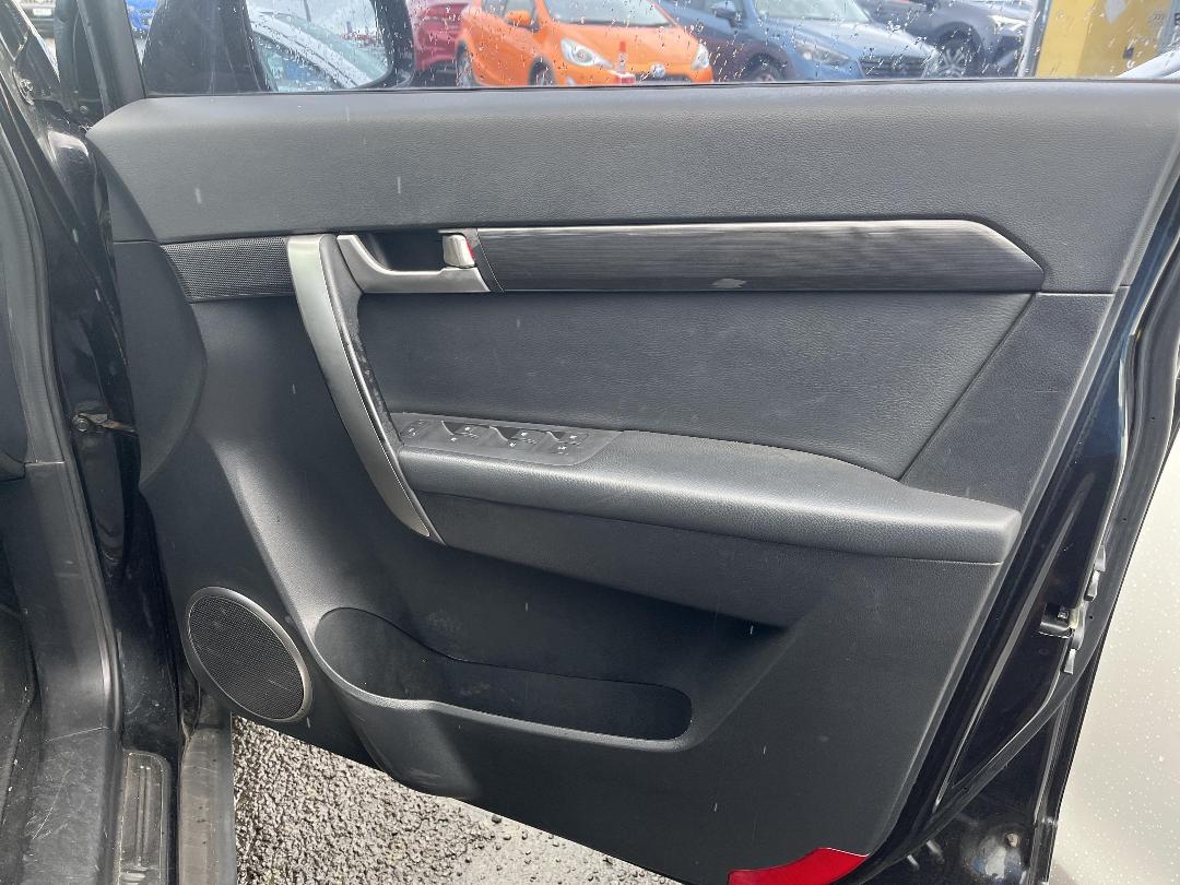 Photo '13' of Holden Captiva 7 LX V6