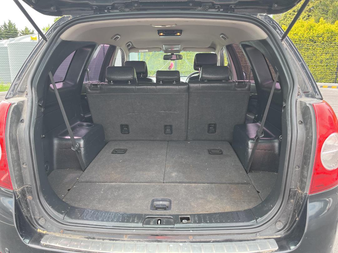 Photo '12' of Holden Captiva 7 LX V6