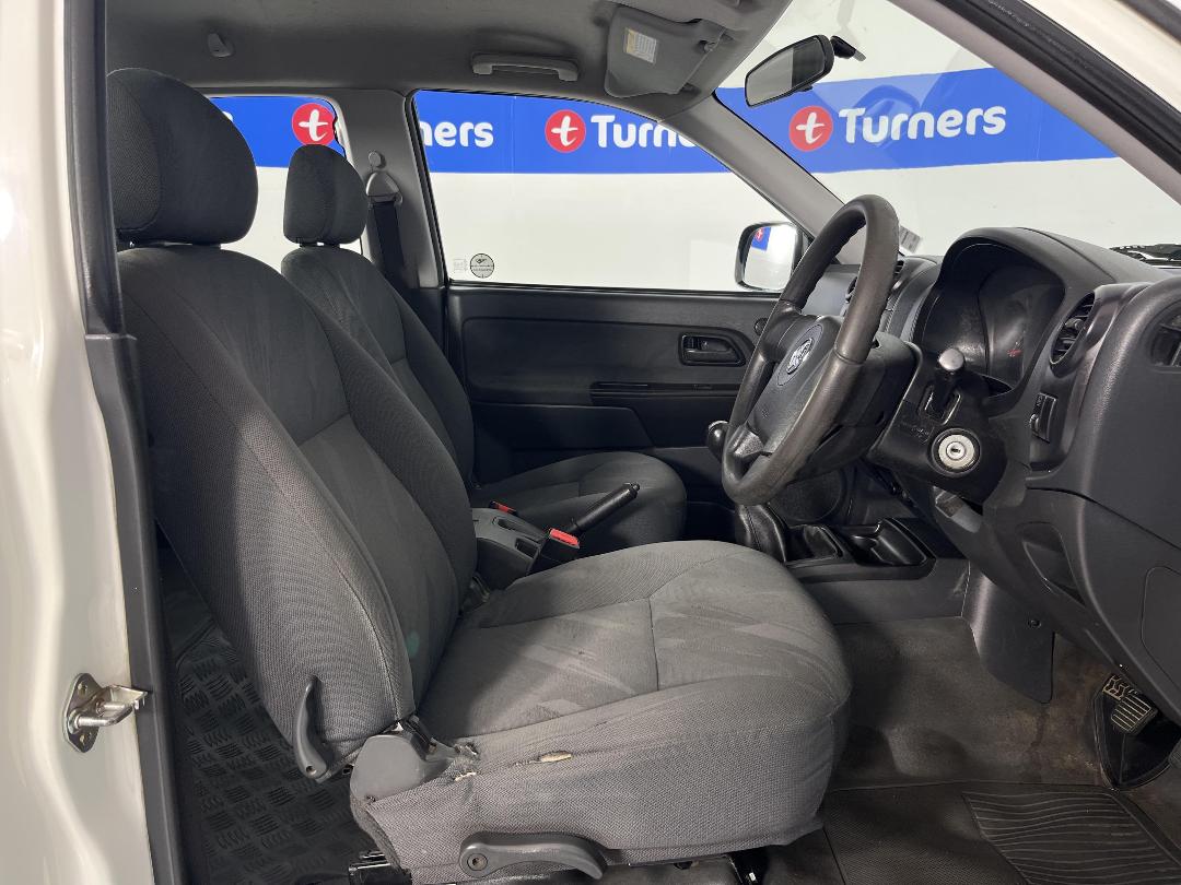 Photo '16' of Holden Colorado