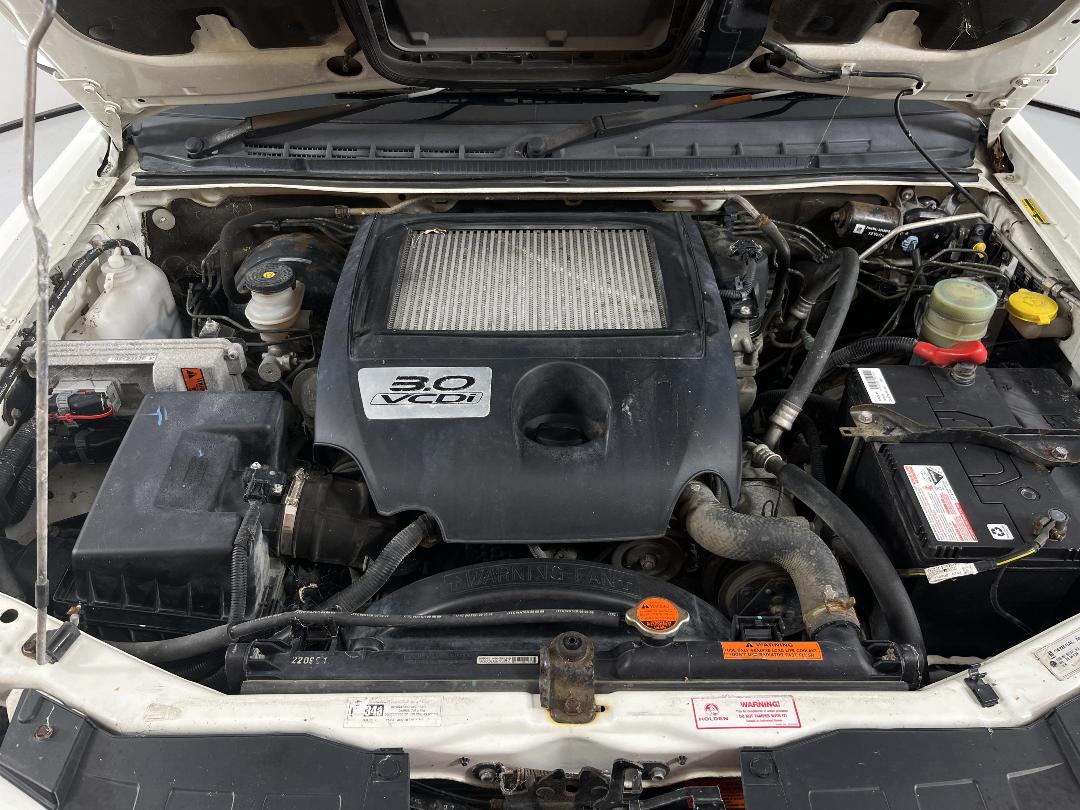 Photo '13' of Holden Colorado