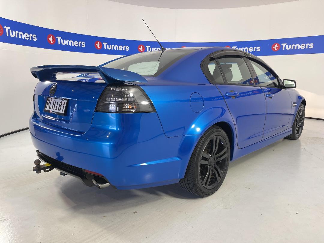 Photo '7' of Holden Commodore Photo '7' of Holden Commodore