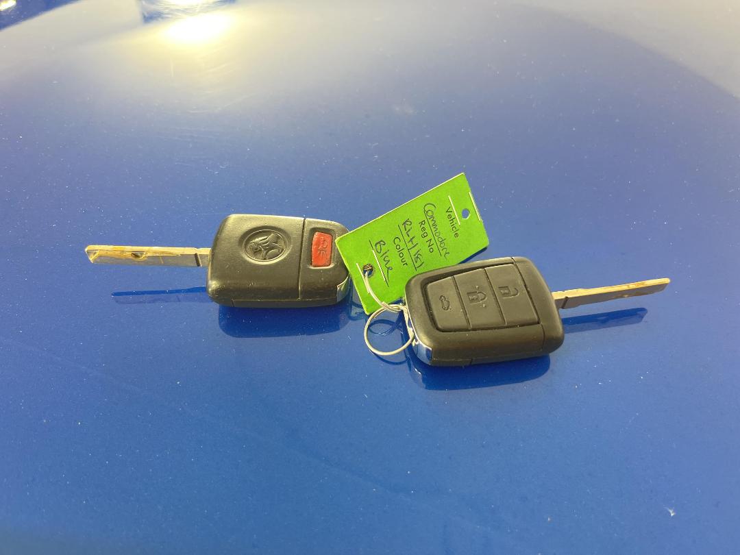 Photo '22' of Holden Commodore Photo '22' of Holden Commodore