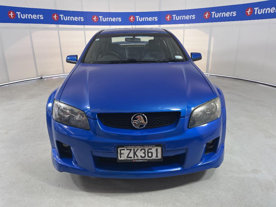 Photo '2' of Holden Commodore