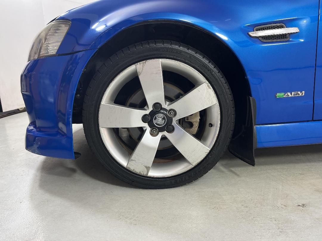 Photo '10' of Holden Commodore