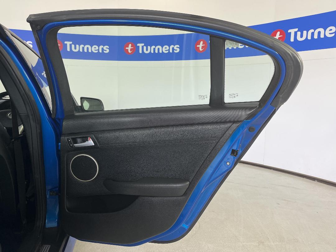 Photo '19' of Holden Commodore