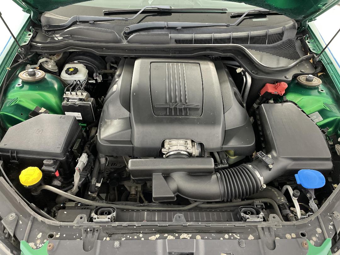 Photo '13' of Holden Commodore Photo '13' of Holden Commodore