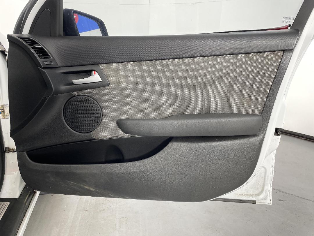 Photo '15' of Holden Commodore