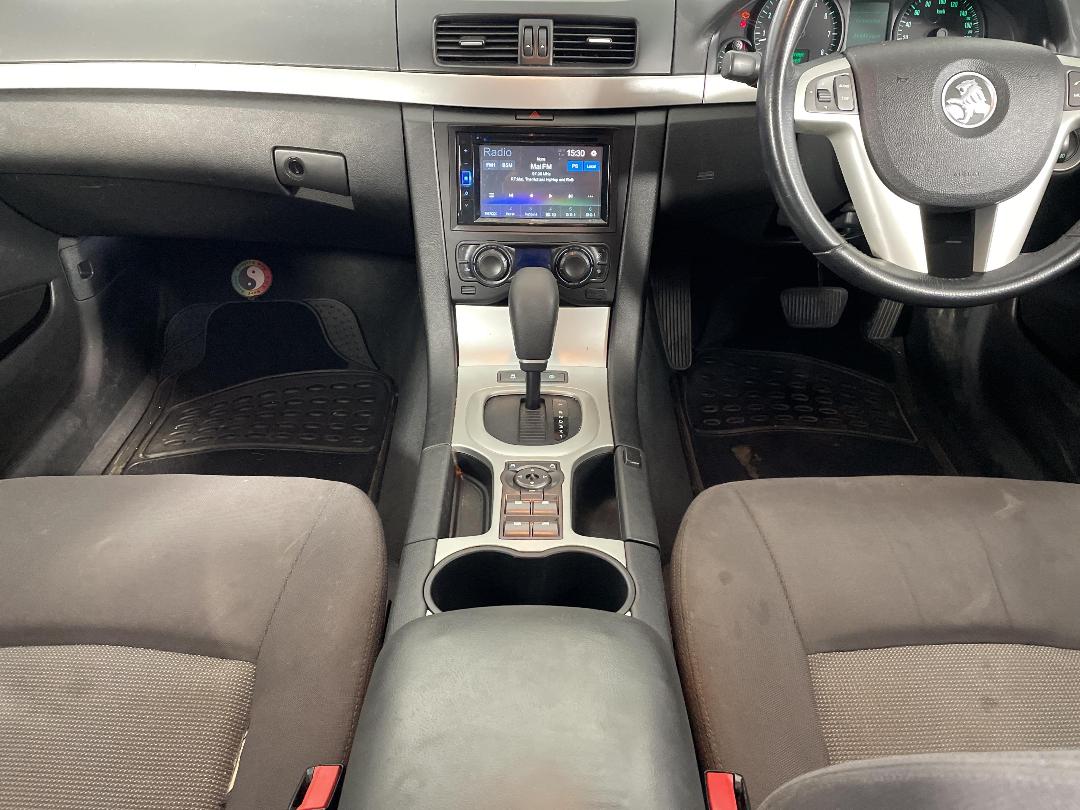 Photo '18' of Holden Commodore