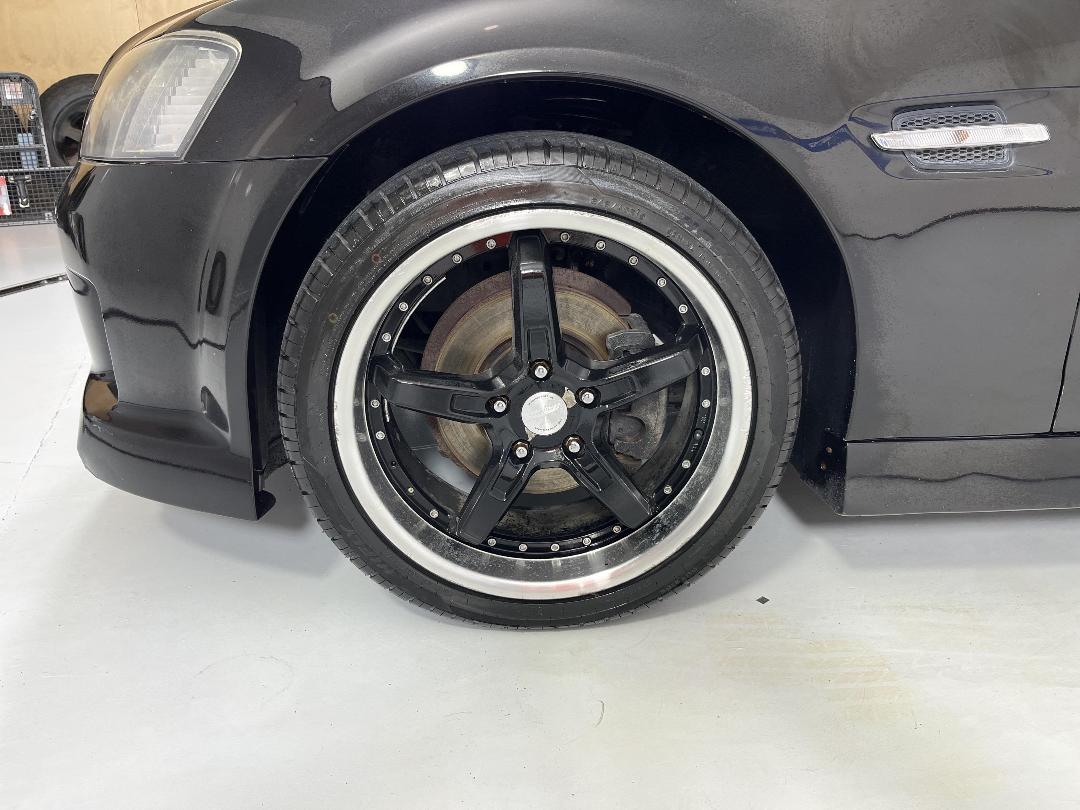 Photo '10' of Holden Commodore