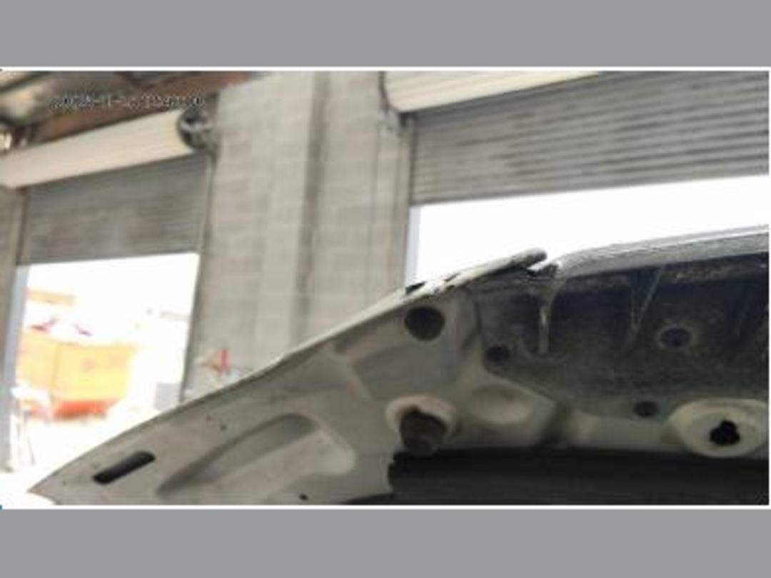 Photo '28' of Holden Commodore Calais-V V6