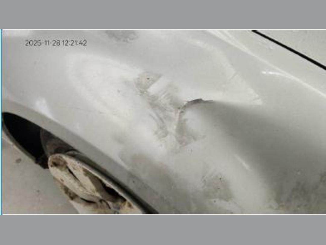 Photo '13' of Holden Commodore Calais-V V6