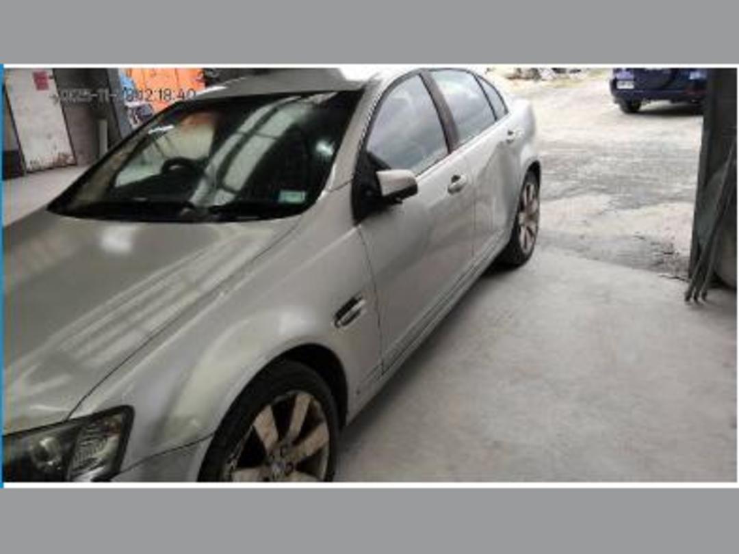 Photo '3' of Holden Commodore Calais-V V6