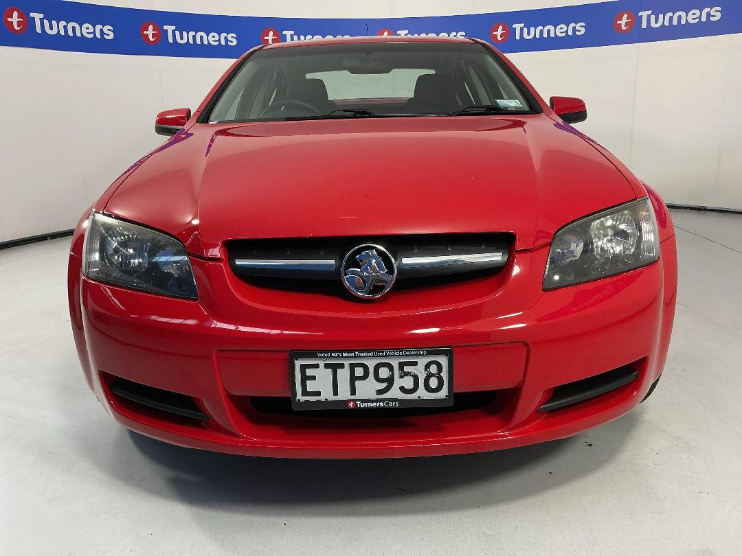 Photo '2' of Holden Commodore