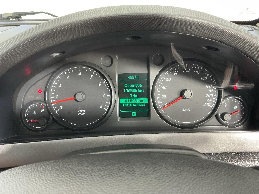 Photo '21' of Holden Commodore