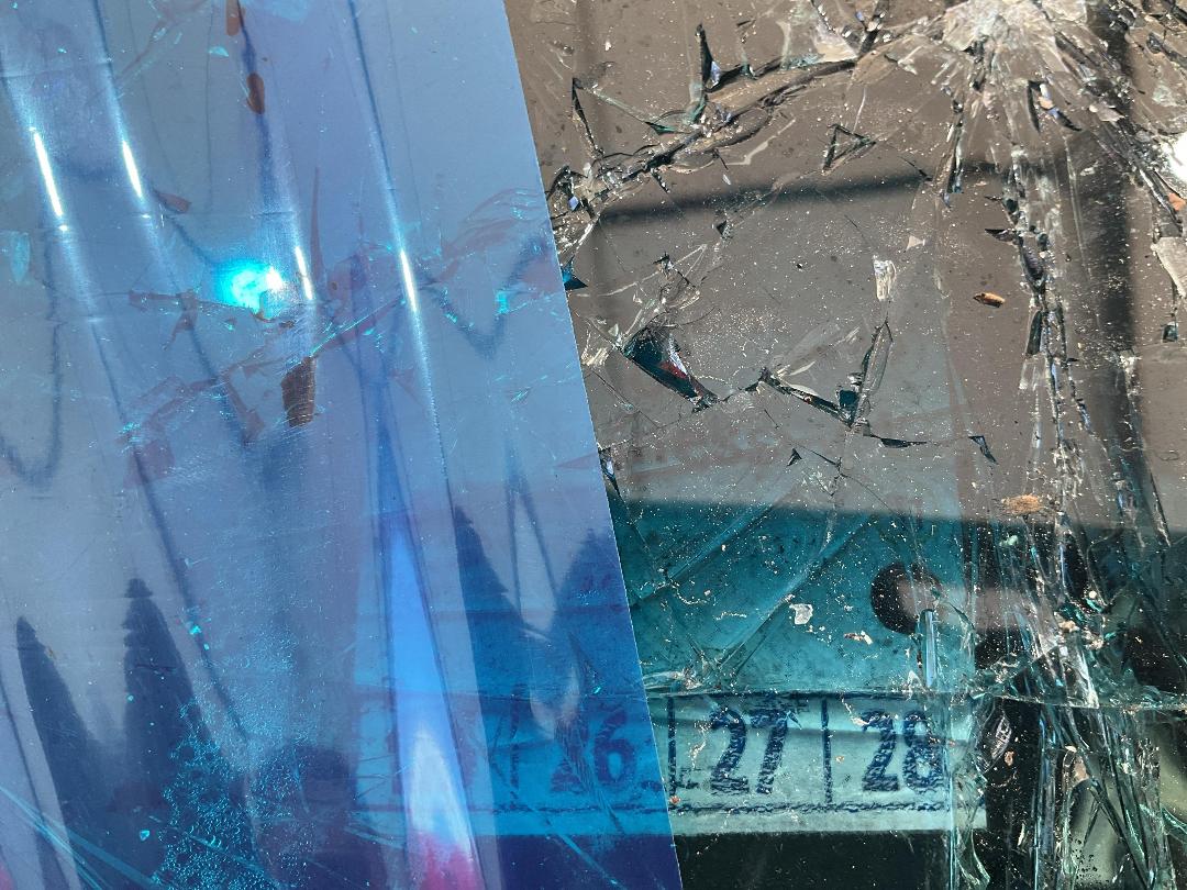 Photo '28' of Holden Commodore V6