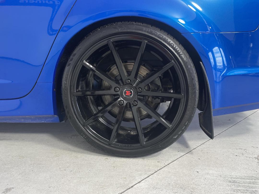 Photo '11' of Holden Commodore