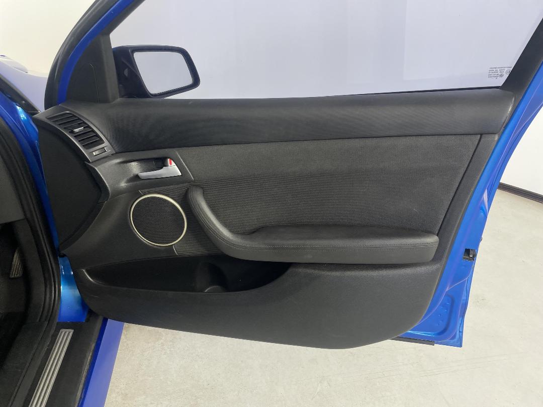 Photo '15' of Holden Commodore