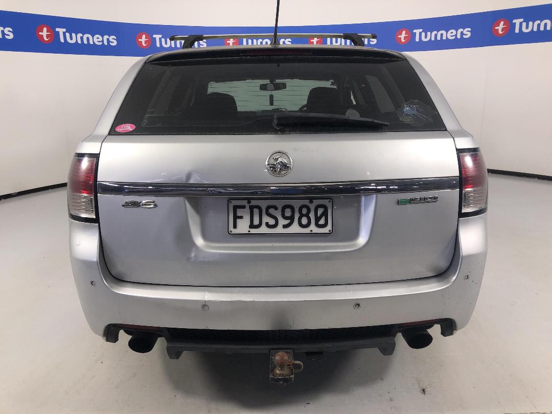 Photo '6' of Holden Commodore